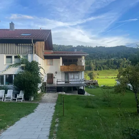 Alpino Geraeumige Am Alpsee Mit Garten Appartement *
